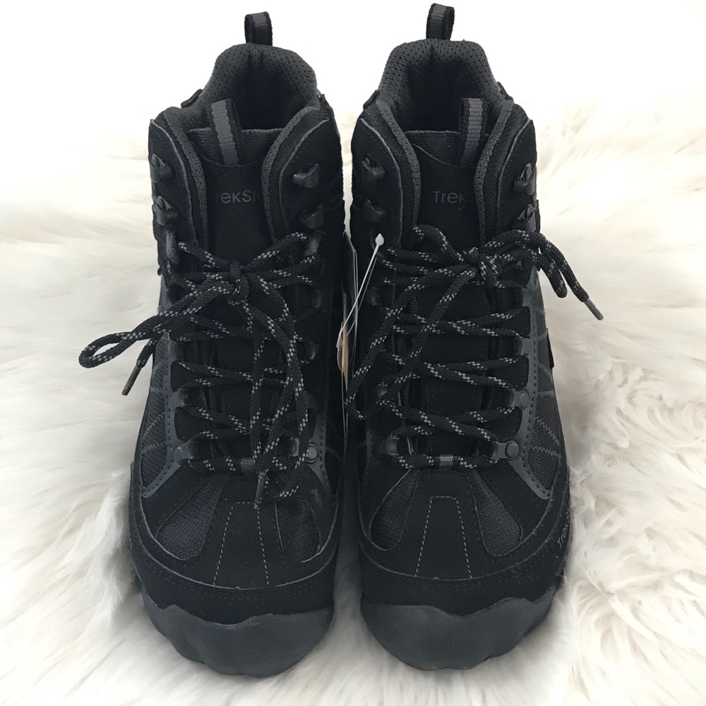 New w Tags- Treksta Boots